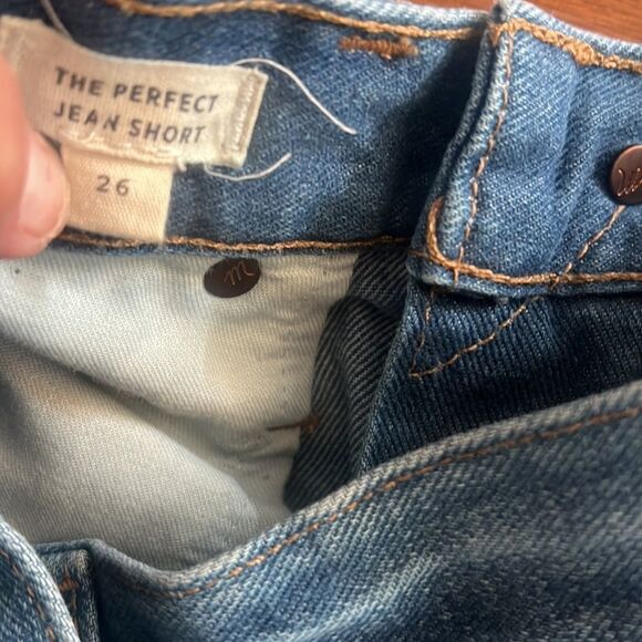 Madewell women’s 26 New without tags The Perfect Jean Short Shorts high rise - Picture 6 of 10